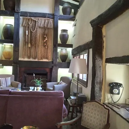 La Casona Del Condado